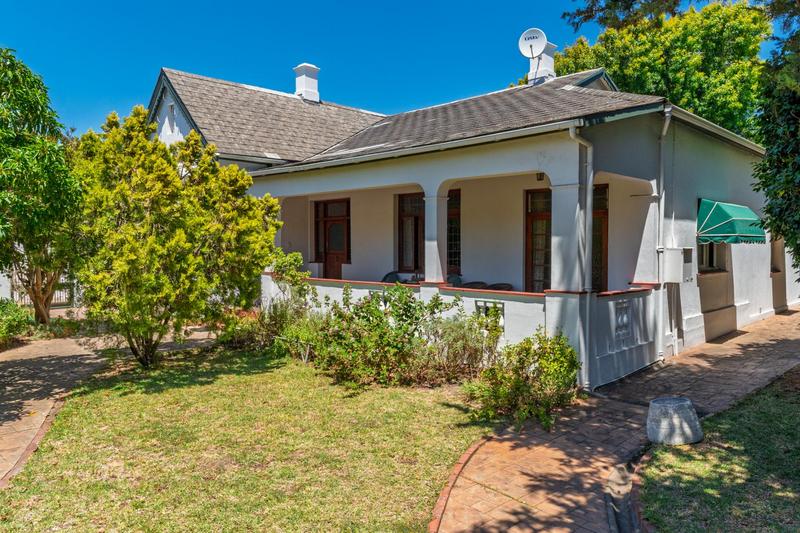 4 Bedroom Property for Sale in Plumstead Western Cape